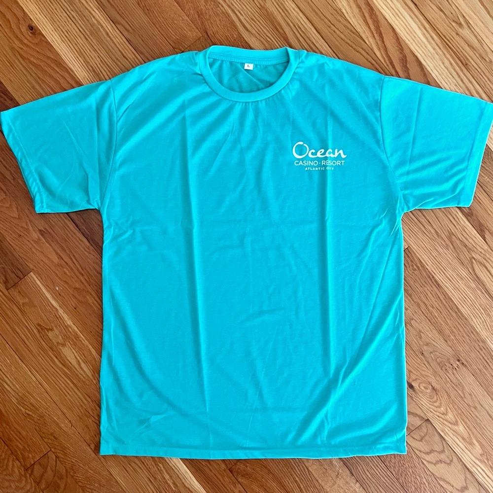 Ocean Casino Unisex Aqua Blue Short Sleeve Tee (L)